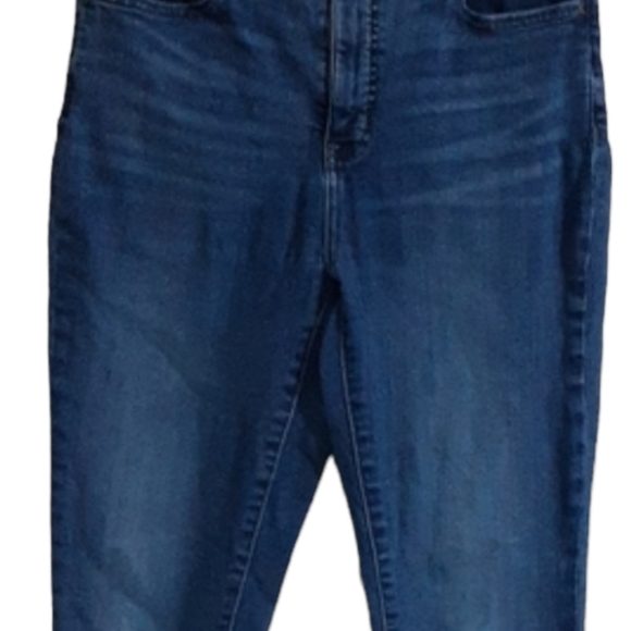 2/$20 Madewell curvy roadtripper high rise jean in size 28 - Picture 7 of 9